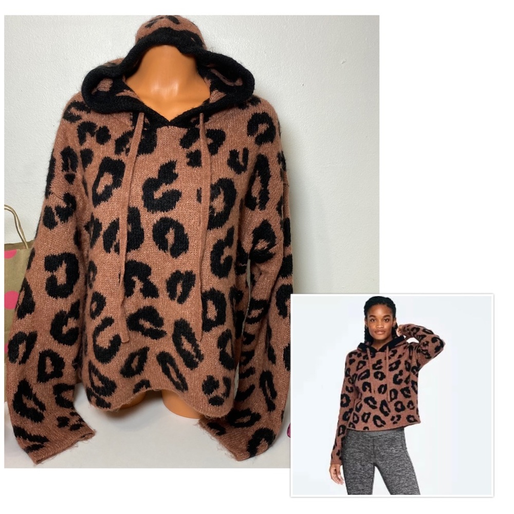 🚫SOLD🚫PINK VS LEOPARD PRINT CROPPED HOODIE PULLOVER - Picture 1 of 6